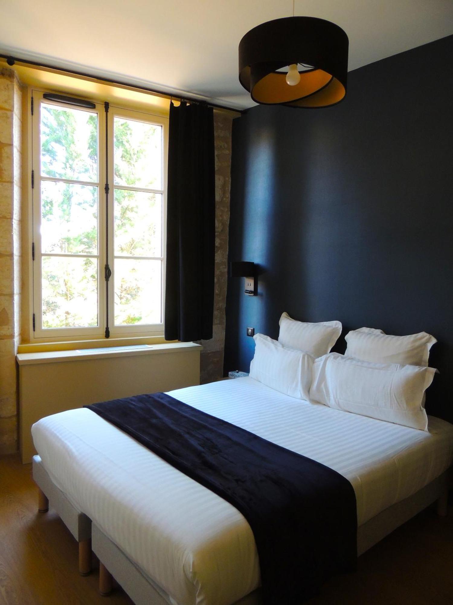 Le Relais De Montignac Hotell Eksteriør bilde