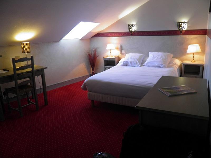 Le Relais De Montignac Hotell Eksteriør bilde